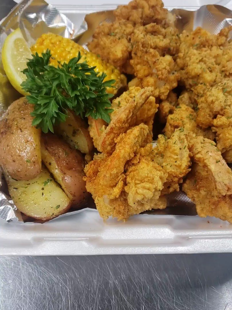 Counter-serve seafood spot in a strip mall